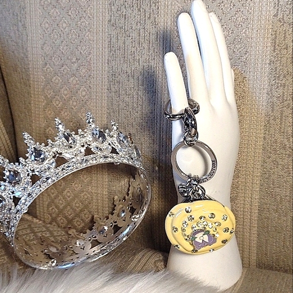 Juicy Couture Y2K Cupcake Charm or Keychain - Picture 14 of 16